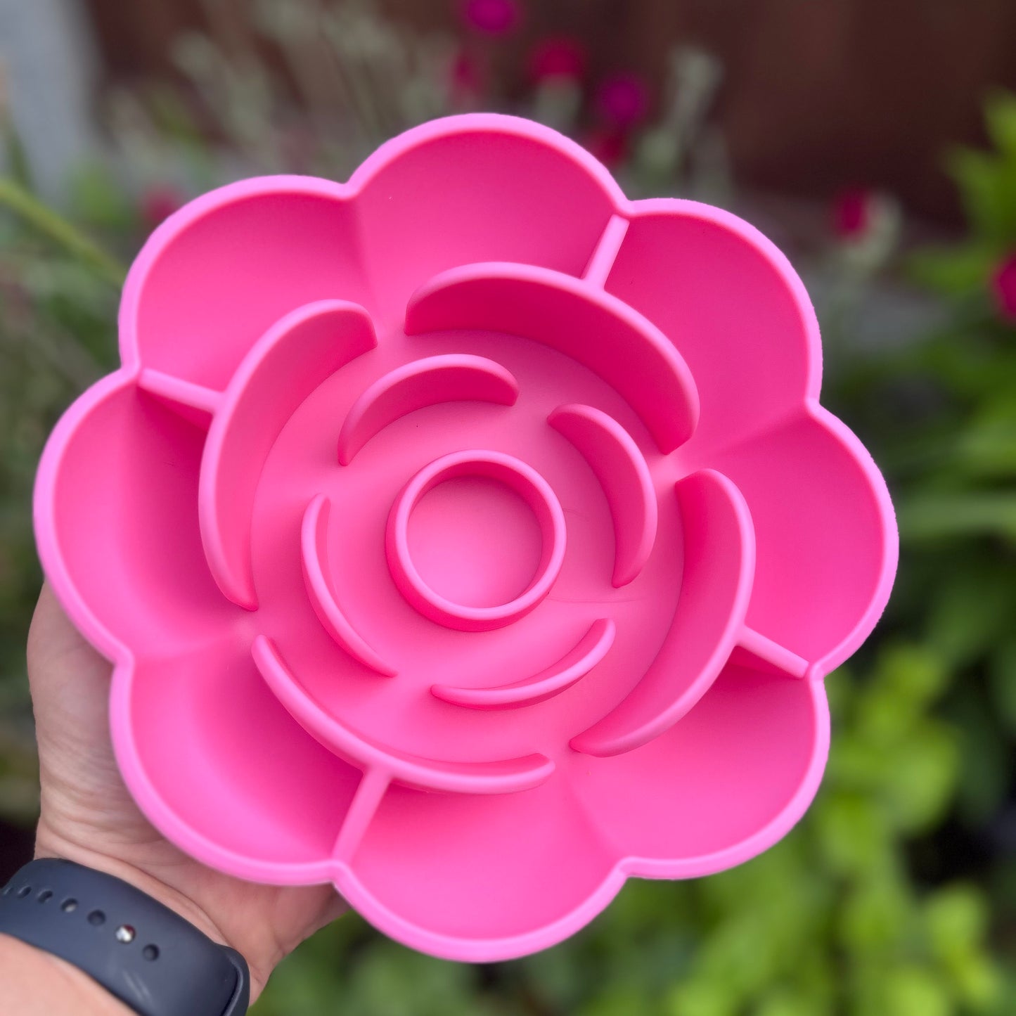 FLOWER SILICONE SLOW FEEDER BOWL