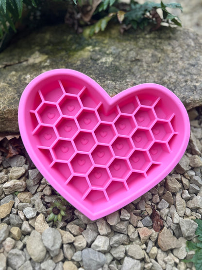 HEART HONEYCOMB BOWL / LICKMAT SLOW FEEDER